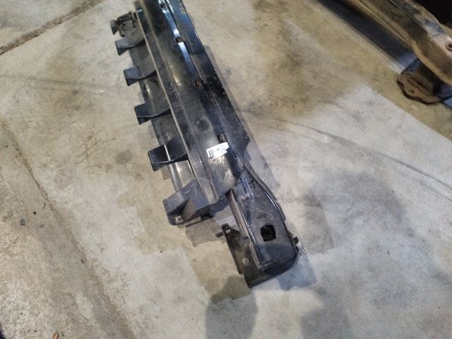 bontott BMW 5 F10 Hátsó Lökhárító Merevítő (Fém)