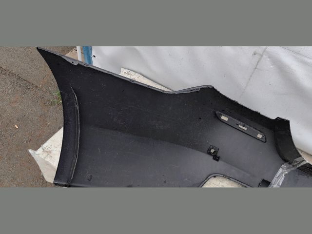 bontott BMW 5 F10 Hátsó Lökhárító (Üresen)