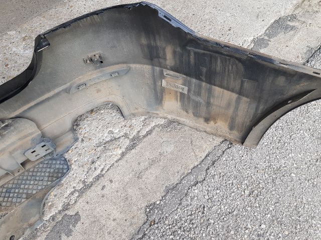 bontott BMW 5 F10 Hátsó Lökhárító (Üresen)