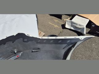 bontott BMW 5 F10 Hátsó Lökhárító (Üresen)