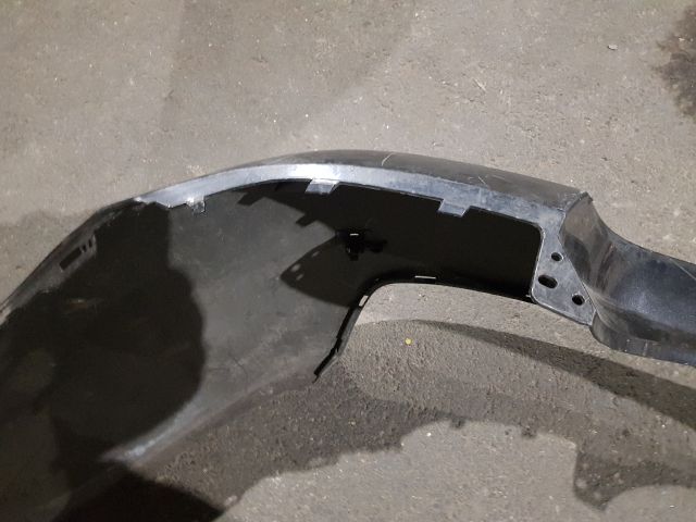 bontott BMW 5 F10 Hátsó Lökhárító (Üresen)