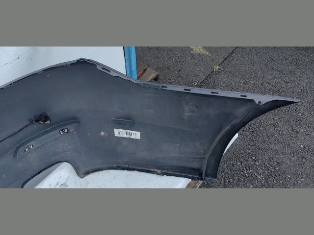 bontott BMW 5 F10 Hátsó Lökhárító (Üresen)
