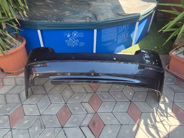 bontott BMW 5 F10 Hátsó Lökhárító (Üresen)