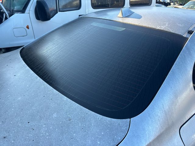 bontott BMW 5 F10 Hátsó Szélvédő