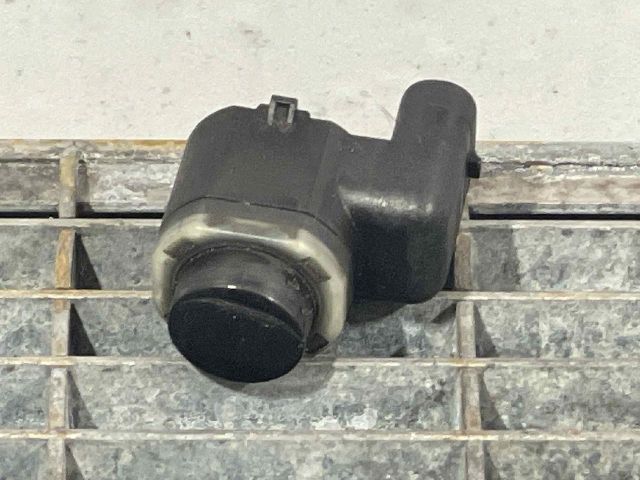 bontott BMW 5 F10 Hátsó Tolatóradar Fej