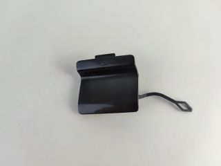 bontott BMW 5 F10 Hátsó Vonószem Burkolat