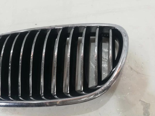 bontott BMW 5 F10 Hűtőrács