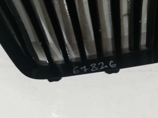 bontott BMW 5 F10 Hűtőrács