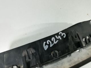 bontott BMW 5 F10 Hűtőrács