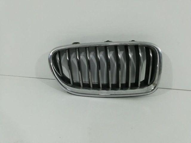 bontott BMW 5 F10 Hűtőrács