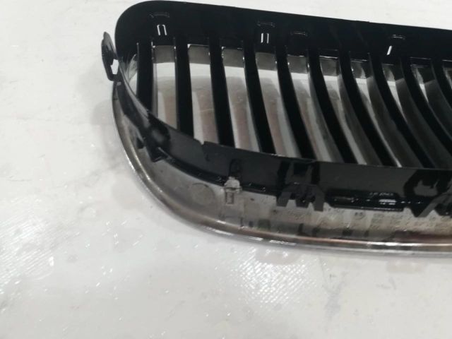 bontott BMW 5 F10 Hűtőrács