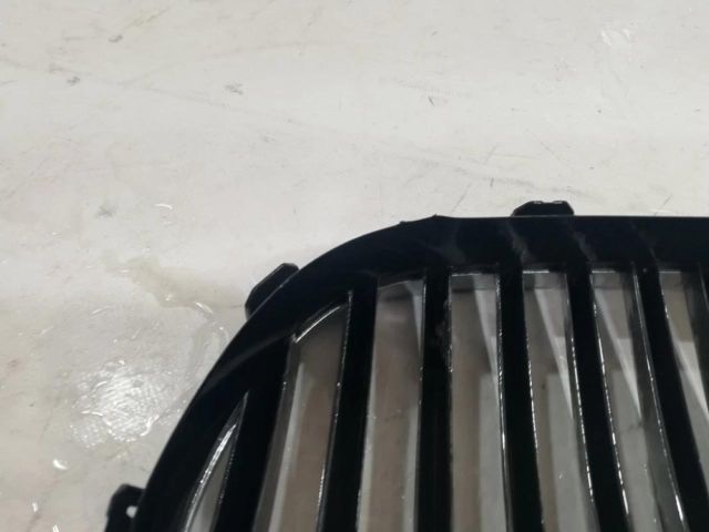 bontott BMW 5 F10 Hűtőrács