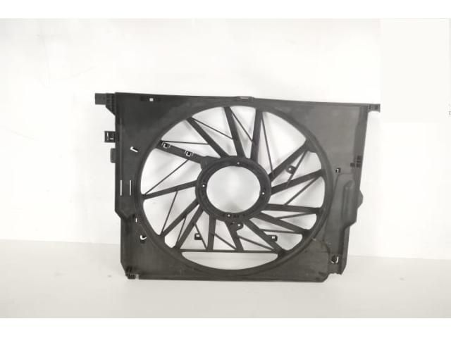 bontott BMW 5 F10 Hűtőventilátor Tartó