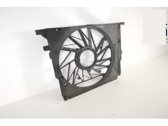 bontott BMW 5 F10 Hűtőventilátor Tartó