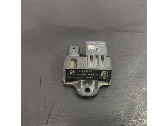 bontott BMW 5 F10 Izzító Relé