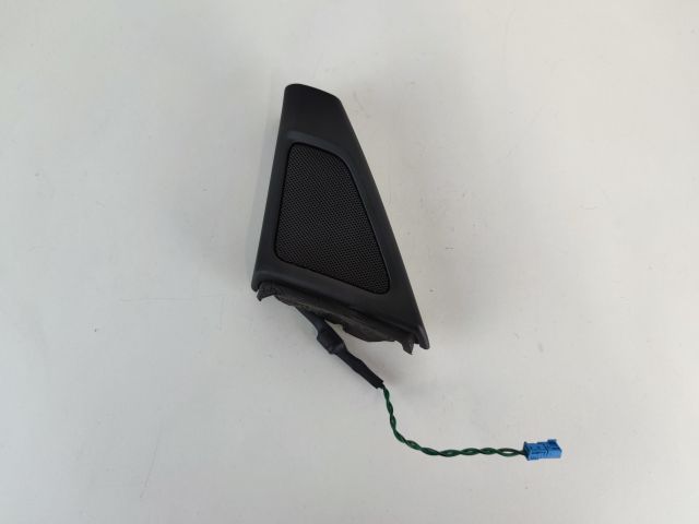 bontott BMW 5 F10 Jobb A Oszlop Hangszóró