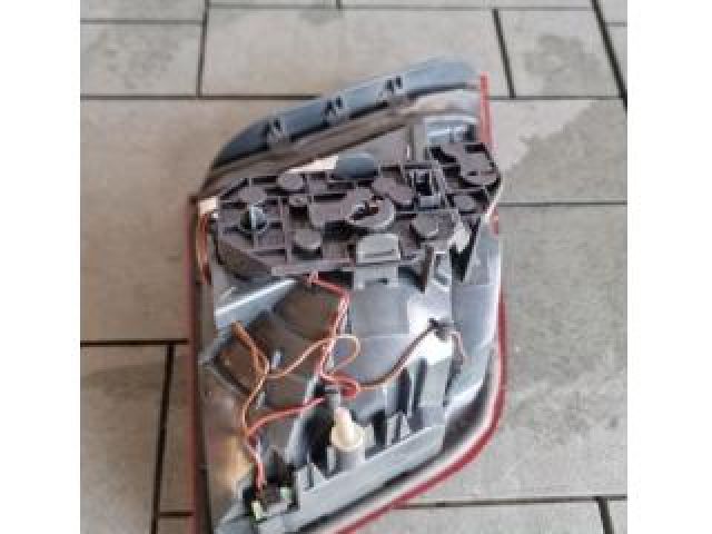 bontott BMW 5 F10 Jobb Belső Hátsó Lámpa