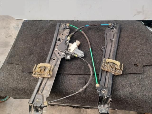 bontott BMW 5 F10 Jobb első Ablakemelő Szerkezet (Elektromos)