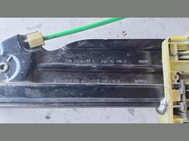 bontott BMW 5 F10 Jobb első Ablakemelő Szerkezet (Elektromos)