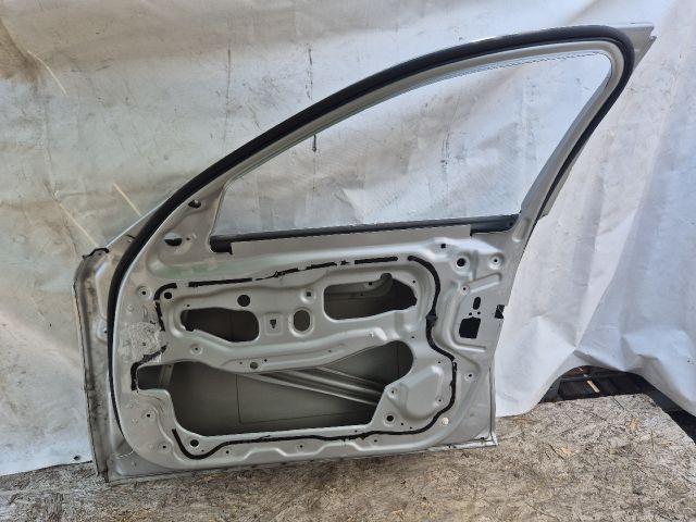 bontott BMW 5 F10 Jobb első Ajtó (Üres lemez)