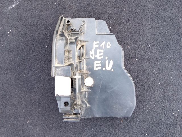 bontott BMW 5 F10 Jobb első Ajtózár