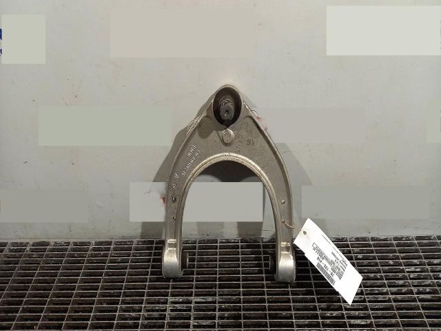 bontott BMW 5 F10 Jobb első Felső Lengőkar