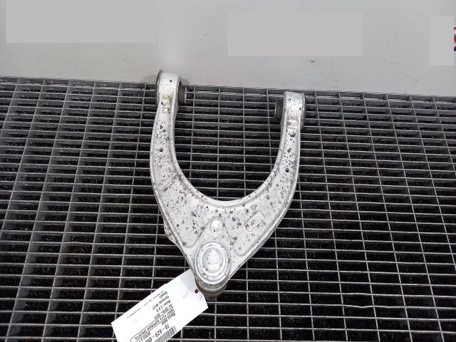 bontott BMW 5 F10 Jobb első Felső Lengőkar