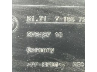 bontott BMW 5 F10 Jobb első Hátsó Dobbetét (Kerékjárati, Műanyag)