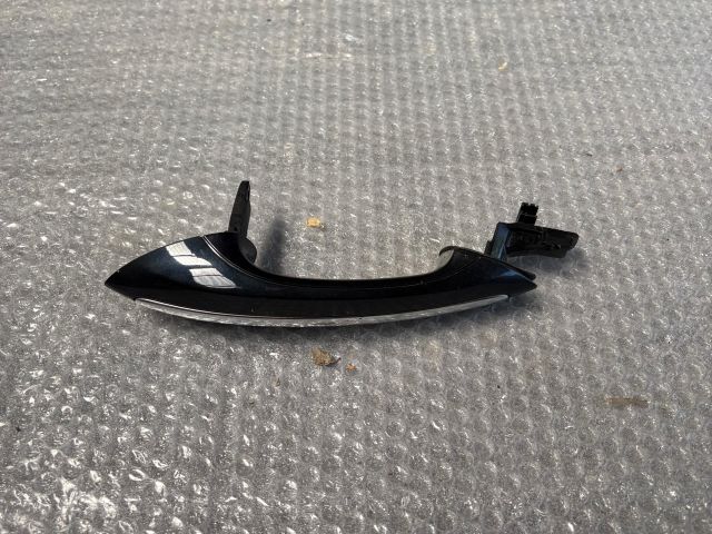 bontott BMW 5 F10 Jobb első Külső Kilincs