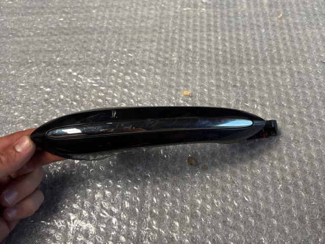 bontott BMW 5 F10 Jobb első Külső Kilincs