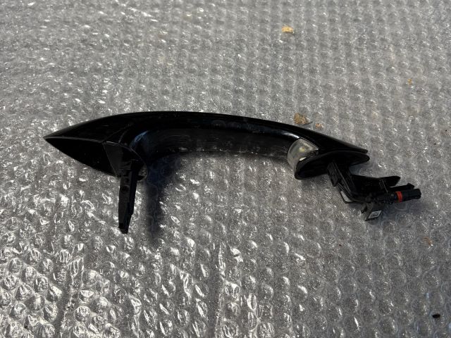 bontott BMW 5 F10 Jobb első Külső Kilincs