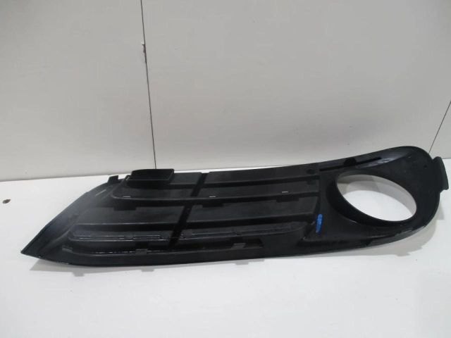 bontott BMW 5 F10 Jobb első Lökhárító Vakborítás