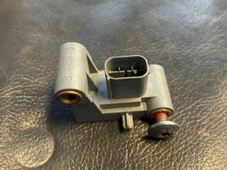 bontott BMW 5 F10 Jobb első Oldal Ütközés Érzékelő