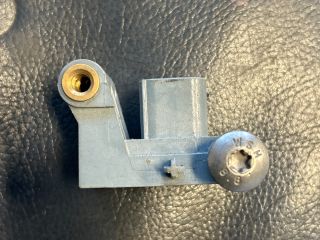 bontott BMW 5 F10 Jobb első Oldal Ütközés Érzékelő