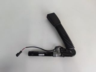 bontott BMW 5 F10 Jobb első Övfeszítő