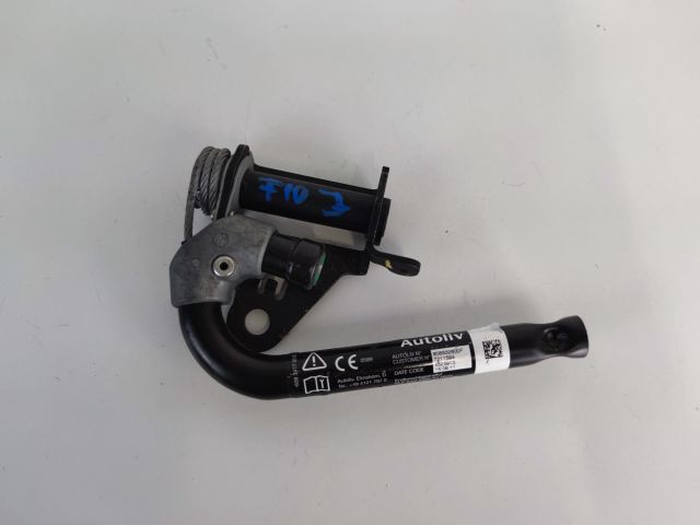 bontott BMW 5 F10 Jobb első Övfeszítő