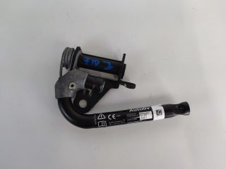 bontott BMW 5 F10 Jobb első Övfeszítő