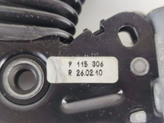 bontott BMW 5 F10 Jobb első Övfeszítő