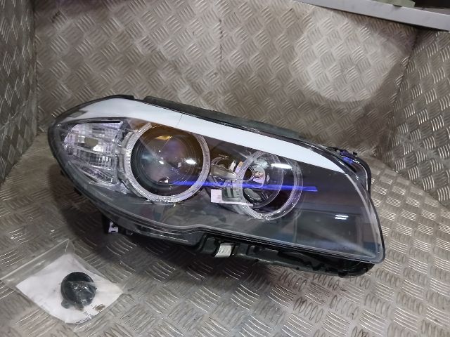 bontott BMW 5 F10 Jobb Fényszóró