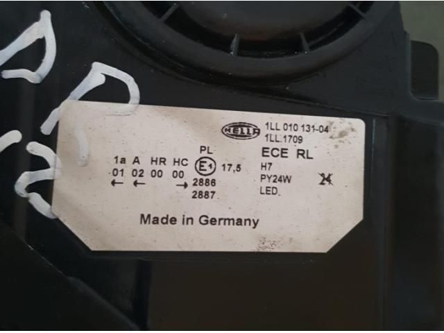 bontott BMW 5 F10 Jobb Fényszóró