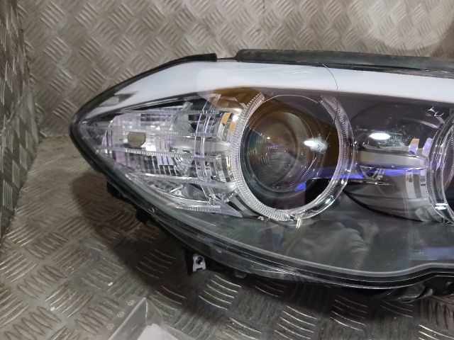 bontott BMW 5 F10 Jobb Fényszóró