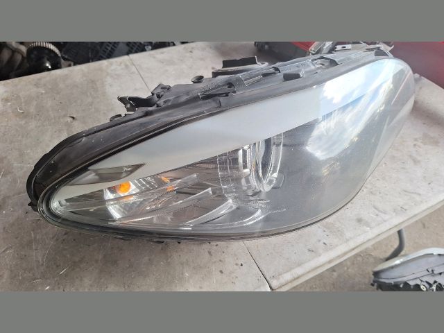 bontott BMW 5 F10 Jobb Fényszóró