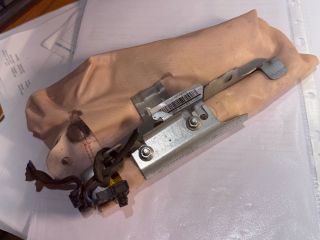 bontott BMW 5 F10 Jobb Függönylégzsák és Oldallégzsák