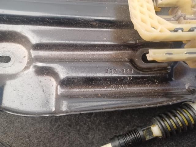 bontott BMW 5 F10 Jobb hátsó Ablakemelő Szerkezet (Elektromos)