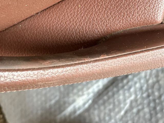 bontott BMW 5 F10 Jobb hátsó Ajtó Kárpit