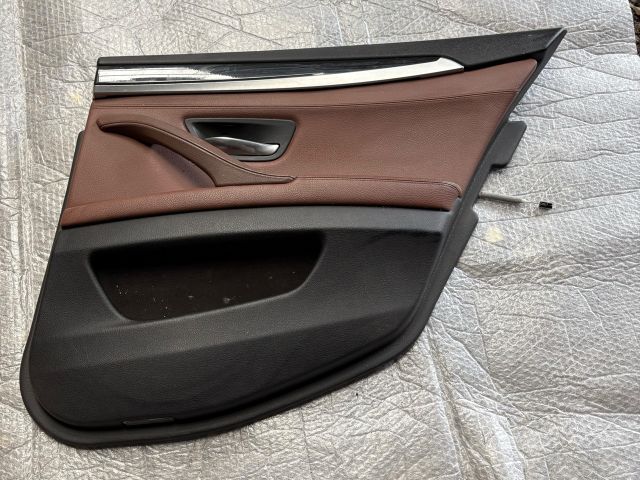 bontott BMW 5 F10 Jobb hátsó Ajtó Kárpit