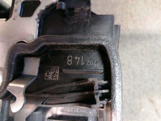 bontott BMW 5 F10 Jobb hátsó Ajtózár