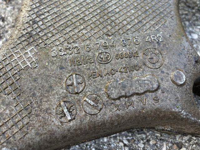 bontott BMW 5 F10 Jobb hátsó Alsó Hátsó Lengőkar