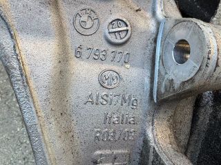 bontott BMW 5 F10 Jobb hátsó Csonkállvány Kerékaggyal