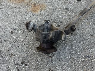 bontott BMW 5 F10 Jobb hátsó Csonkállvány Kerékaggyal